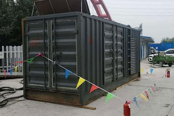 宁陵发电机租赁空气滤清器多久更换一次？
